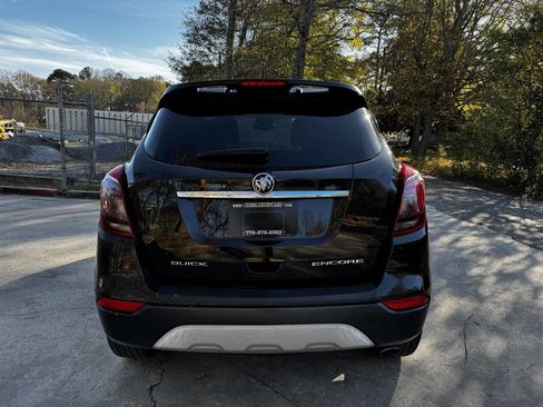 Used 2017 Buick Encore Sport Touring image 9