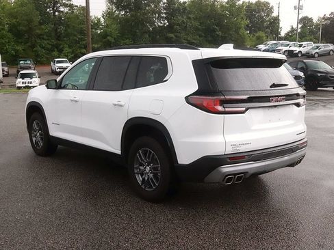 Used 2025 GMC Acadia Elevation FWD image 5