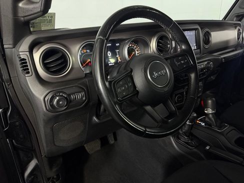 Used 2018 Jeep Wrangler Unlimited Sport S AWD/4WD image 20