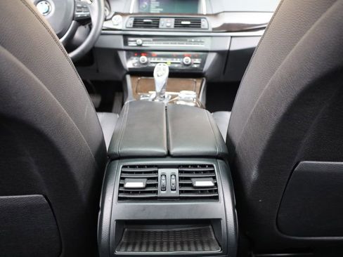 Used 2014 BMW 535i Sedan image 39