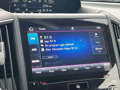 Used 2025 Subaru Forester Premium image 14