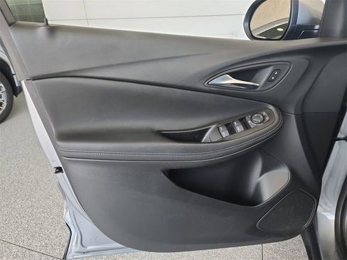 Used 2023 Buick Encore GX Preferred w/ Cold Weather Comfort Package image 21