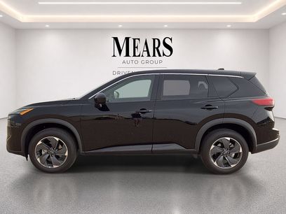 Used 2025 Nissan Rogue SV