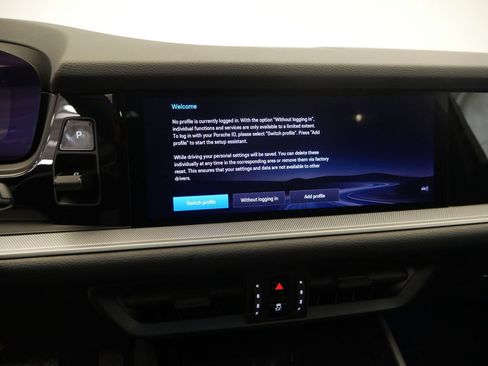 Certified 2026 Porsche Cayenne AWD/4WD image 49