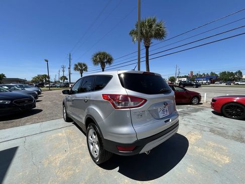 Used 2015 Ford Escape SE AWD/4WD image 6