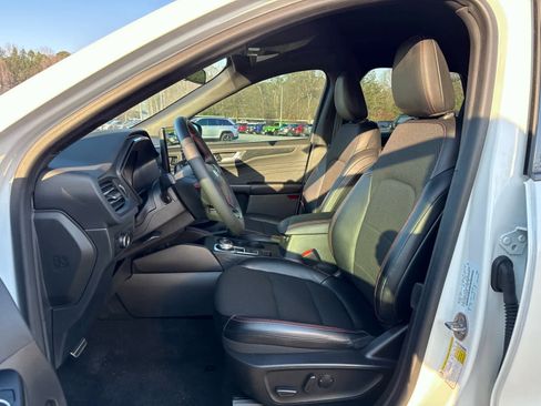 Used 2023 Ford Escape ST-Line w/ Tech Pack #1 image 12