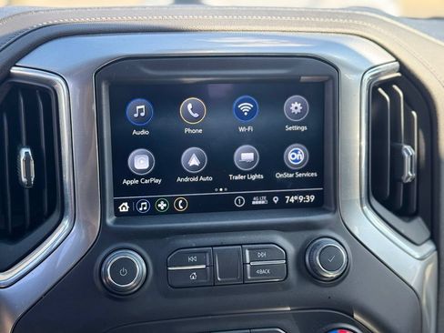 Used 2022 Chevrolet Silverado 1500 LT Trail Boss w/ Bed Protection Package AWD/4WD image 18