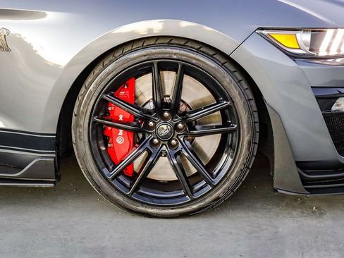 Used 2021 Ford Mustang Shelby GT500 w/ Technology Package image 11