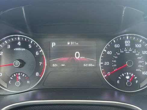 Used 2024 Kia Forte GT-Line w/ GT-Line Premium Package FWD image 2