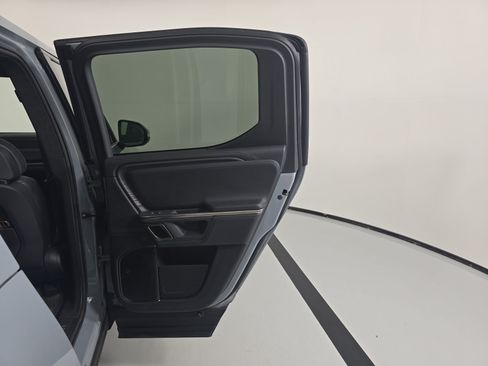 Used 2024 Rivian R1T Adventure Dual AWD/4WD image 19