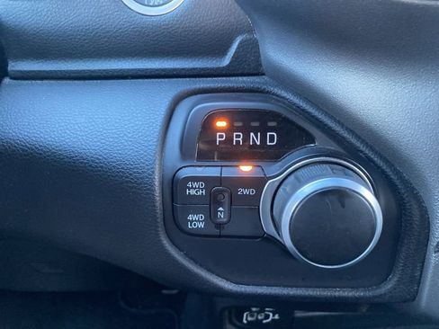 Used 2024 RAM 2500 Big Horn image 27