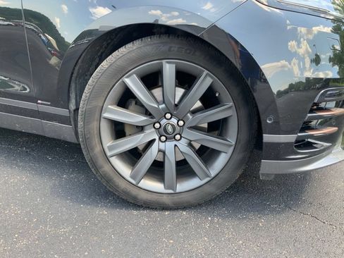 Used 2018 Land Rover Range Rover Velar R-Dynamic HSE AWD/4WD image 25