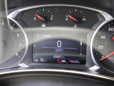 Certified 2020 Chevrolet Equinox LT image 18