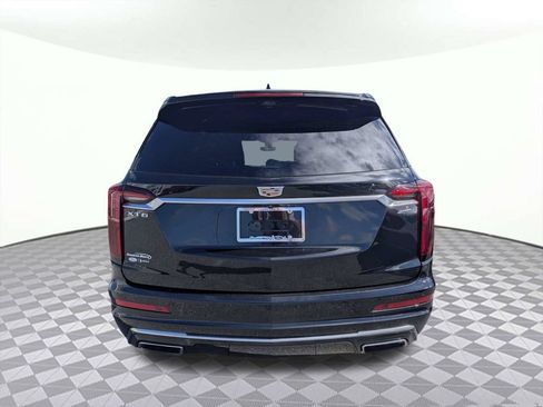 Used 2021 Cadillac XT6 Premium Luxury FWD image 4