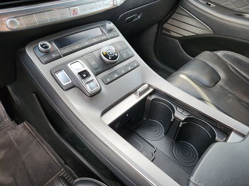 Used 2020 Hyundai Palisade Limited image 18