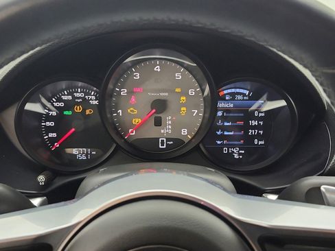 Used 2020 Porsche 718 Cayman S RWD image 9
