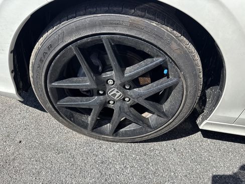 Used 2025 Honda Civic Sport image 8