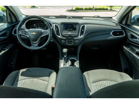 Used 2024 Chevrolet Equinox LT AWD/4WD image 18