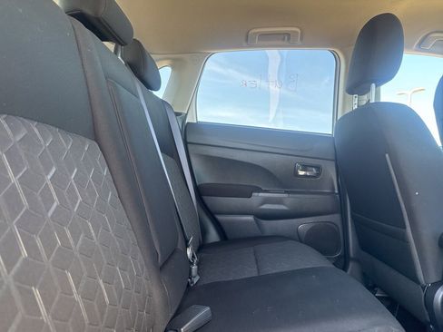 Used 2024 Mitsubishi Outlander Sport ES image 28