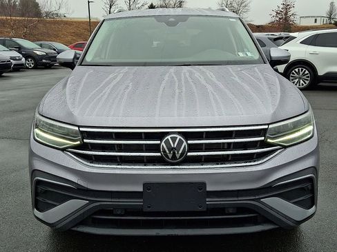 Used 2022 Volkswagen Tiguan SE image 4