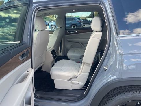 New 2026 Volkswagen Atlas SE image 24