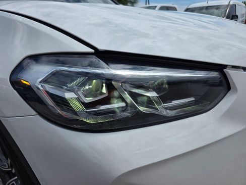 Used 2022 BMW X3 sDrive30i w/ Premium Package 2 RWD image 9