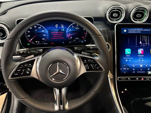 New 2026 Mercedes-Benz GLC 300 image 17