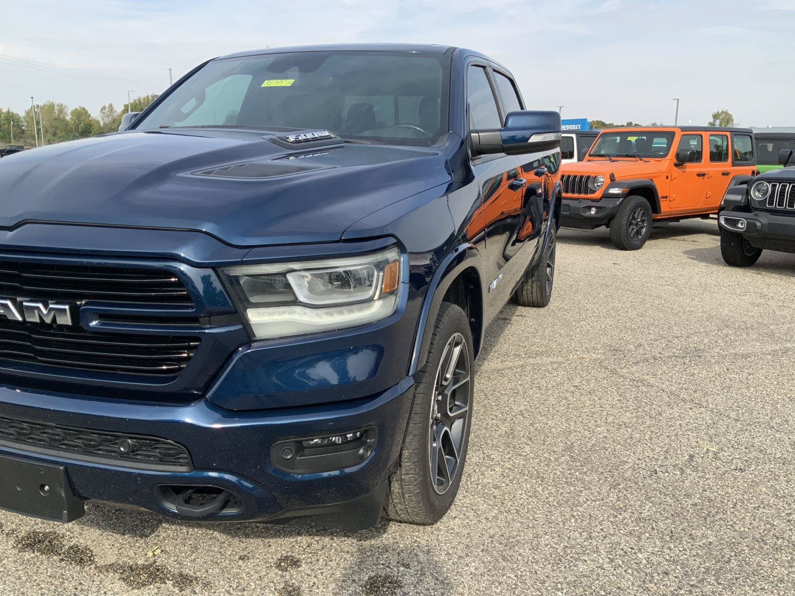 Used 2021 RAM 1500 Laramie AWD/4WD image 12