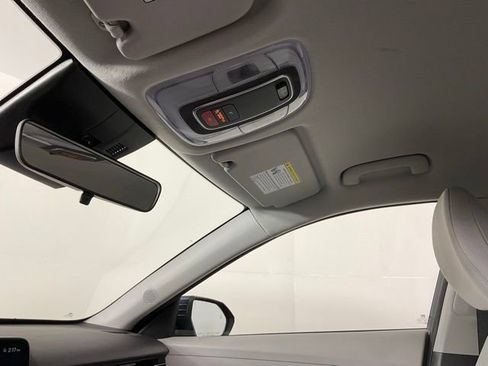 Used 2024 Hyundai Kona SEL FWD image 26