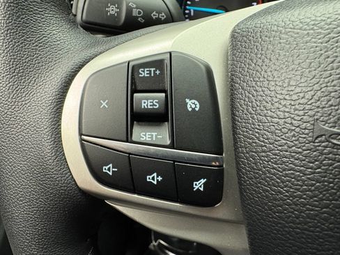Certified 2024 Ford Explorer XLT AWD/4WD image 15
