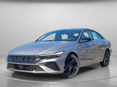 New 2026 Hyundai Elantra SEL Sport w/ Cargo Package image 2