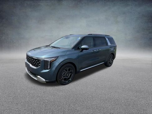 Used 2025 Kia Carnival SX image 9