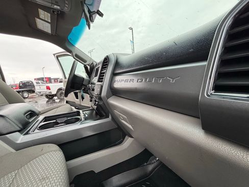 Used 2019 Ford F350 XLT w/ FX4 Off-Road Package AWD/4WD image 34