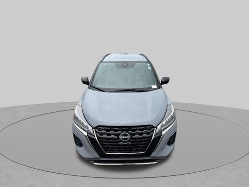 Used 2023 Nissan Kicks SR w/ SR Premium Package FWD image 37