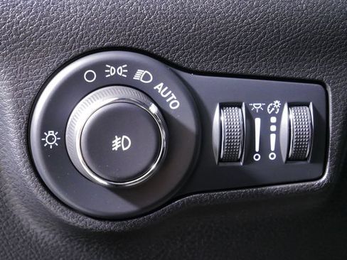 Certified 2024 Jeep Compass Latitude w/ Convenience Group AWD/4WD image 22