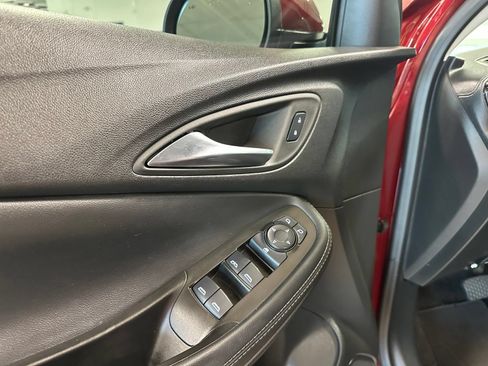 Used 2023 Buick Encore GX Select w/ Safety Package II FWD image 12