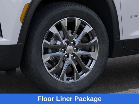Used 2026 Chevrolet Traverse LT w/ Sun and Wheel Package AWD/4WD image 10
