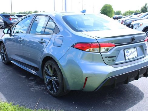 Used 2024 Toyota Corolla SE FWD image 7