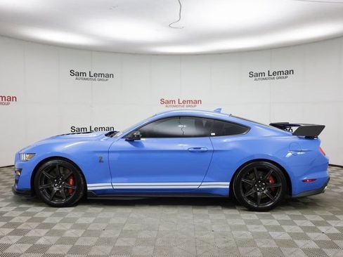 Used 2022 Ford Mustang Shelby GT500 w/ Carbon Fiber Track Pack RWD image 17