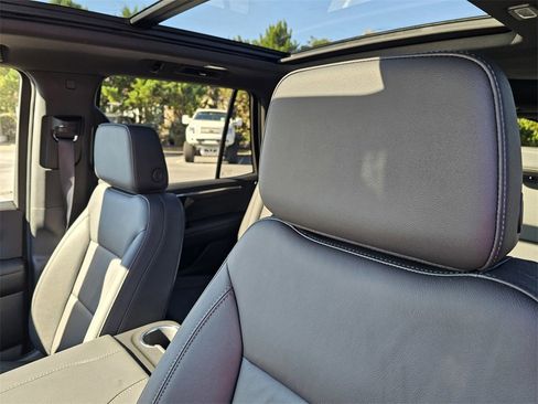 Used 2025 Chevrolet Tahoe Z71 w/ Z71 Off-Road Package image 16