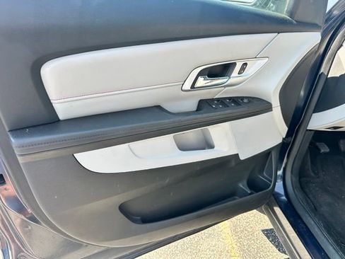Used 2016 GMC Terrain SLE FWD image 26