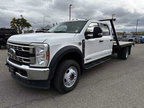 Used 2024 Ford F550 4x4 Crew Cab Super Duty image 3
