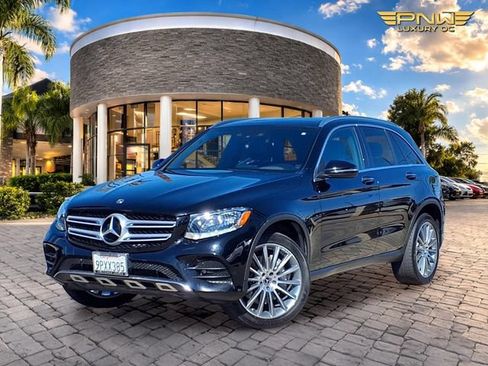 Used 2018 Mercedes-Benz GLC 300 w/ AMG Line image 1