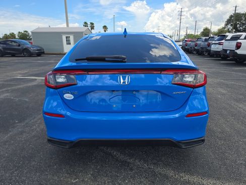 Used 2023 Honda Civic Sport image 5