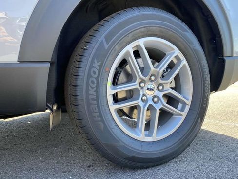 New 2026 Ford Explorer Active image 9