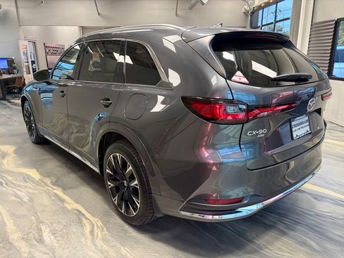 Used 2024 MAZDA CX-90 3.3 Turbo S w/ Premium Plus AWD/4WD image 40