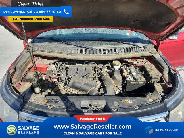 Used 2018 Ford Explorer XLT w/ Equipment Group 202A AWD/4WD image 16