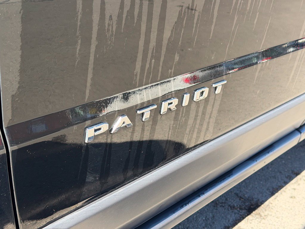 Used 2016 Jeep Patriot High Altitude AWD/4WD image 7