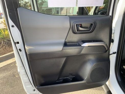 Certified 2023 Toyota Tacoma SR5 w/ Technology Package image 15