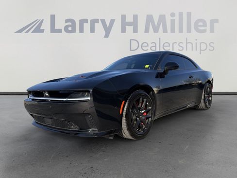 Used 2024 Dodge Charger Scat Pack w/ Plus Group image 4